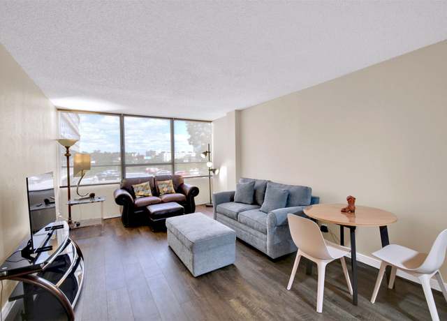 Property at 1800 Lavaca St #312, Austin, TX 78701, 1 bed, 1 bath