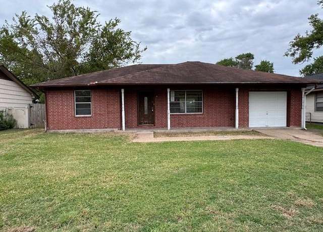 Property at 1419 W 10th St, Freeport, TX 77541, 3 beds, 1 bath