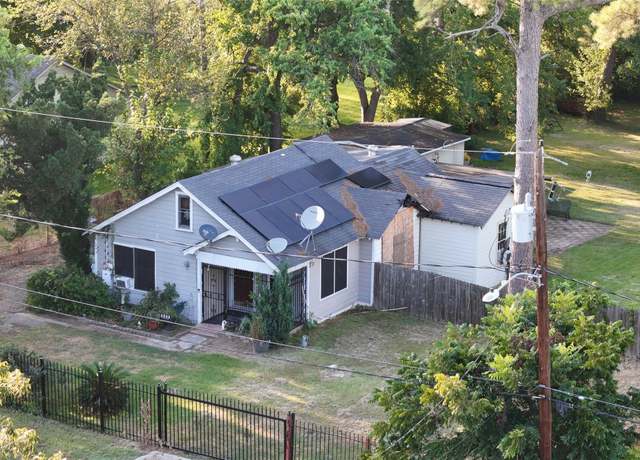 Property at 131 Rebecca St, Houston, TX 77022