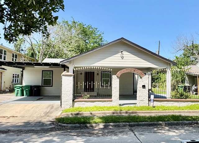 Property at 4613 Dewberry St, Houston, TX 77021, 4 beds, 2 baths