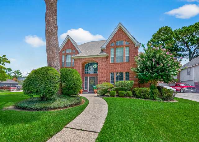 Property at 17314 Ponderosa Pines Dr, Houston, TX 77090, 5 beds, 3.5 baths