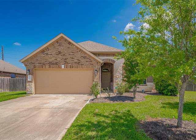 Property at 6406 Sterling Shores Ln, Rosenberg, TX 77471, 4 beds, 3 baths