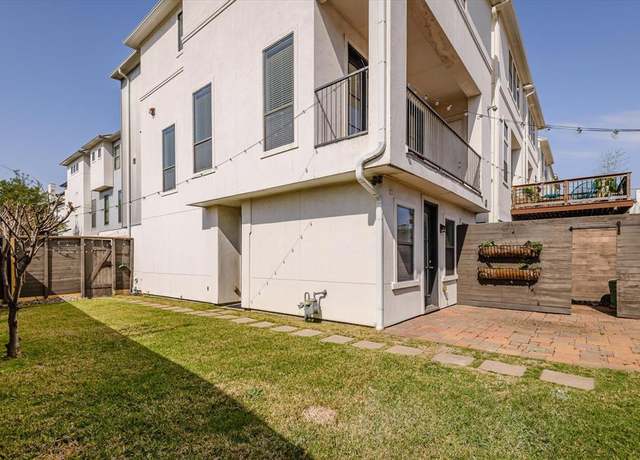 Property at 1819 Dart St, Houston, TX 77007, 3 beds, 3.5 baths