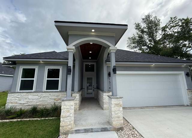 Property at 1514 Oleander Dr, La Marque, TX 77568, 3 beds, 2 baths