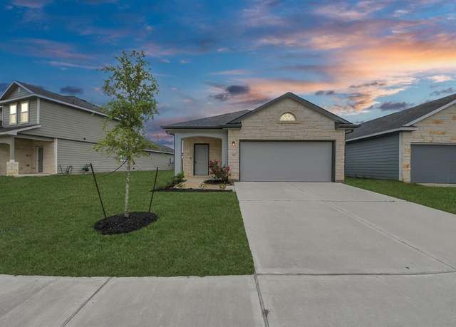 Property at 1110 Bending Trail Dr, Tomball, TX 77375, 3 beds, 2 baths