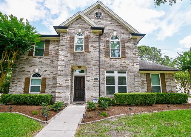 Property at 1307 Remington Crest Dr, Houston, TX 77094, 3 beds, 2.5 baths