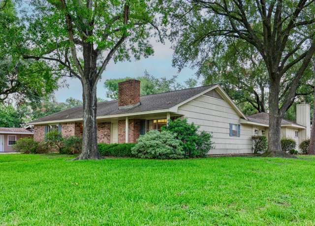 Property at 7043 Carvel Ln, Houston, TX 77074, 4 beds, 2 baths