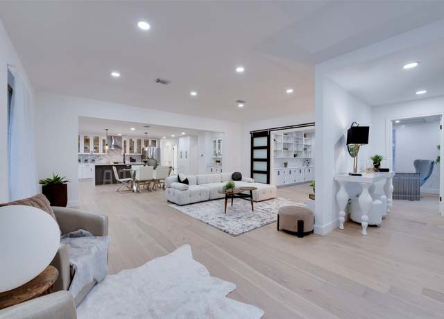 Property at 2350 Wroxton Rd, Houston, TX 77005, 3 beds, 2 baths