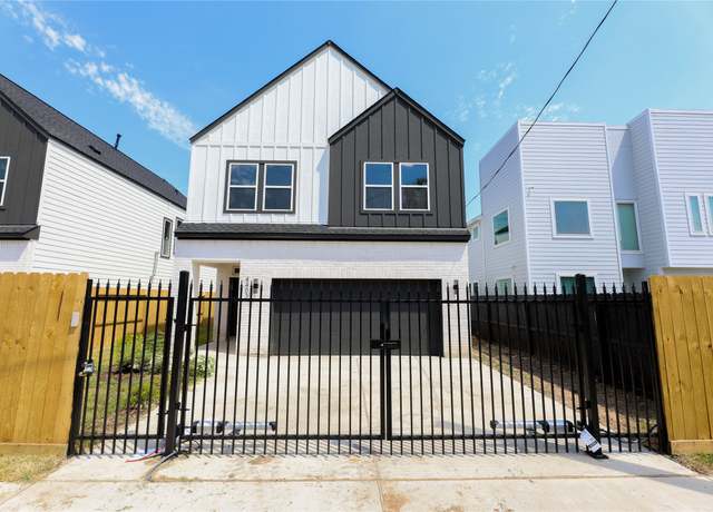 Property at 4403 Aledo St, Houston, TX 77051, 3 beds, 2.5 baths