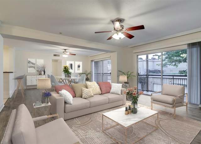 Property at 4515 Briar Hollow Pl #213, Houston, TX 77027, 2 beds, 2 baths