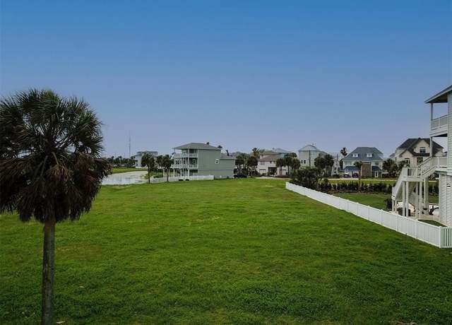 Property at 3642 Foremast Dr, Galveston, TX 77554