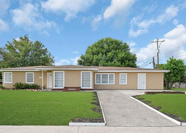 Property at 1603 5th Ave N, Texas City, TX 77590, 3 beds, 2 baths