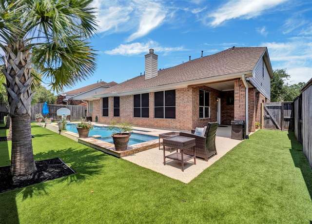Property at 17815 Gables Bend Dr, Tomball, TX 77377, 4 beds, 3.5 baths