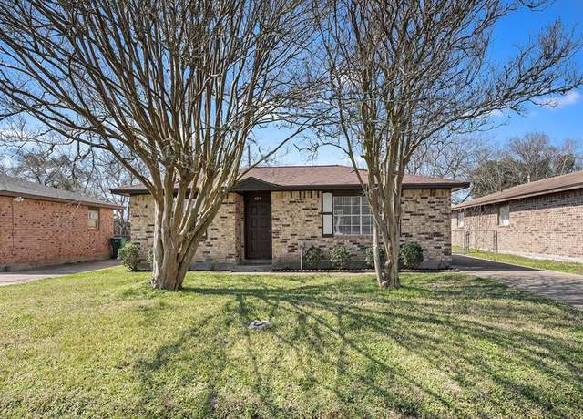 Property at 4814 Pine St, Pasadena, TX 77586, 3 beds, 2 baths