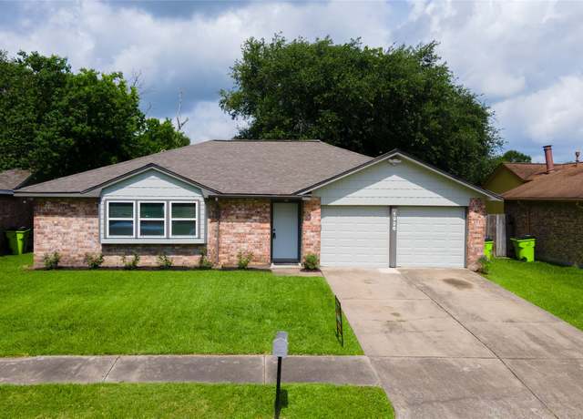 Property at 1926 Retriever Ln, Missouri City, TX 77489, 3 beds, 2 baths