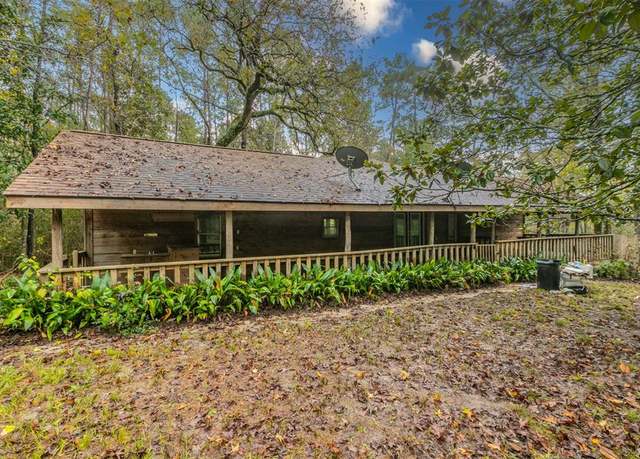 Property at 546 Port Blvd, Trinity, TX 75862, 3 beds, 2 baths