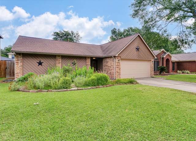 Property at 23938 Spring Way Dr, Spring, TX 77373, 3 beds, 2 baths