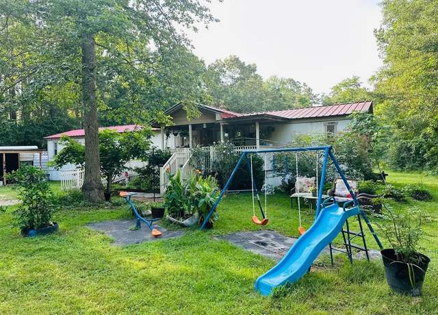 Property at 24722 Shady Oaks Blvd, Montgomery, TX 77316, 3 beds, 2 baths