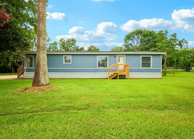 Property at 4314 Roving Meadows Ln, Crosby, TX 77532, 3 beds, 2 baths