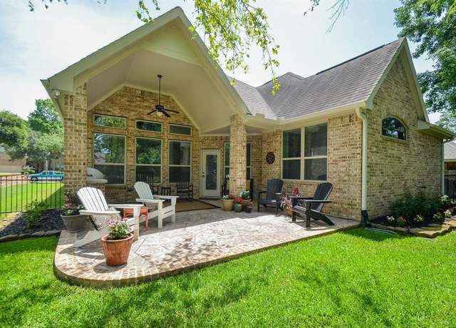 Property at 1523 Cafe Dumonde, Conroe, TX 77304, 4 beds, 3 baths