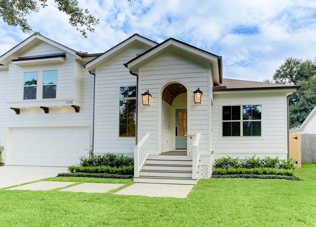 Property at 1842 Chantilly Ln, Houston, TX 77018, 4 beds, 3.5 baths