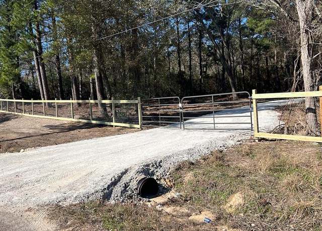 Property at 5095 Tall Pine Rd, Navasota, TX 77868