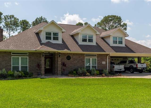 Property at 6102 Avenue O, Santa Fe, TX 77510, 4 beds, 5 baths