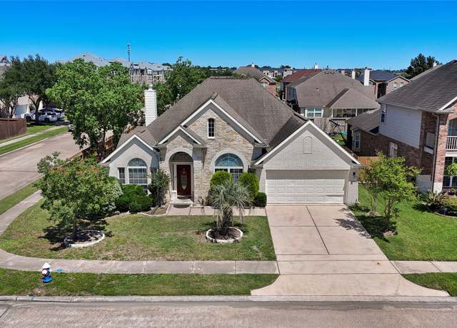 Property at 22022 Bridgestone Hawk Ct, Spring, TX 77388, 3 beds, 2 baths