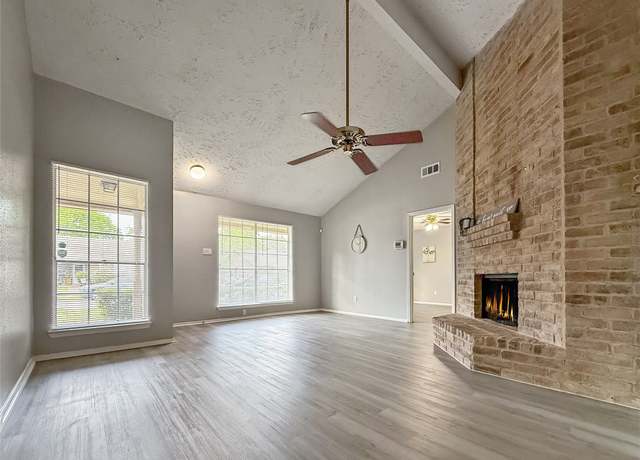 Property at 19411 Lazy Valley Dr, Katy, TX 77449, 3 beds, 2 baths