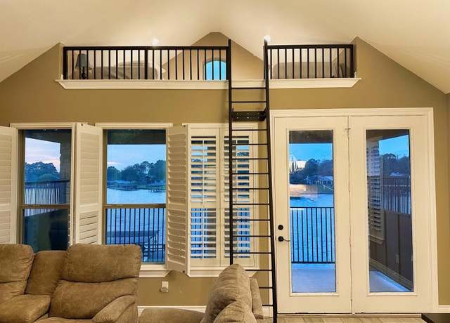 Property at 2112 Fm 3186 #9, Onalaska, TX 77360, 3 beds, 2 baths