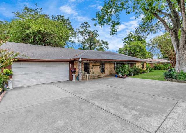 Property at 1105 Soren Ln, Houston, TX 77076, 5 beds, 2.5 baths