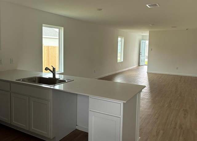 Property at 25737 John Wayne Rd, Splendora, TX 77372, 3 beds, 2 baths