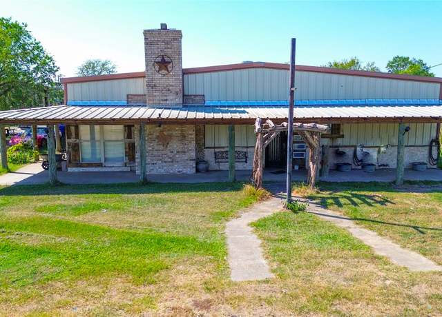 Property at 501 Glen Flora Rd, Eagle Lake, TX 77434, 1 bed, 1 bath