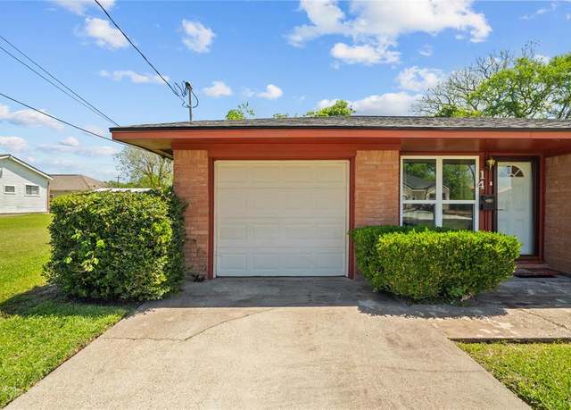 Property at 14 S Algeria St, Texas City, TX 77591, 3 beds, 1.5 baths