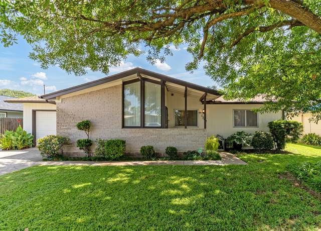 Property at 1502 W 11th St, Freeport, TX 77541, 3 beds, 2 baths