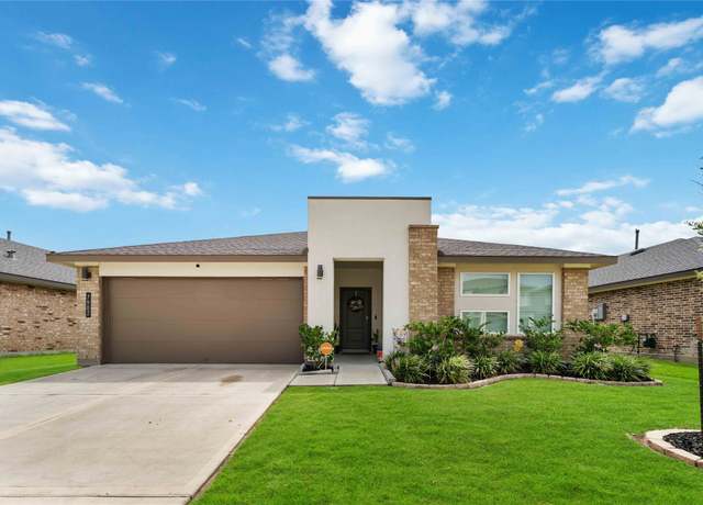 Property at 7902 Sleek Flock Ln, Rosharon, TX 77583, 4 beds, 2 baths