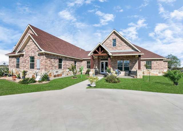 Property at 1093 Sunderman Rd, Alleyton, TX 78935, 4.5 baths