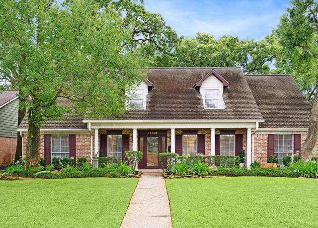 Property at 13307 Westport Ln, Houston, TX 77079, 5 beds, 3.5 baths