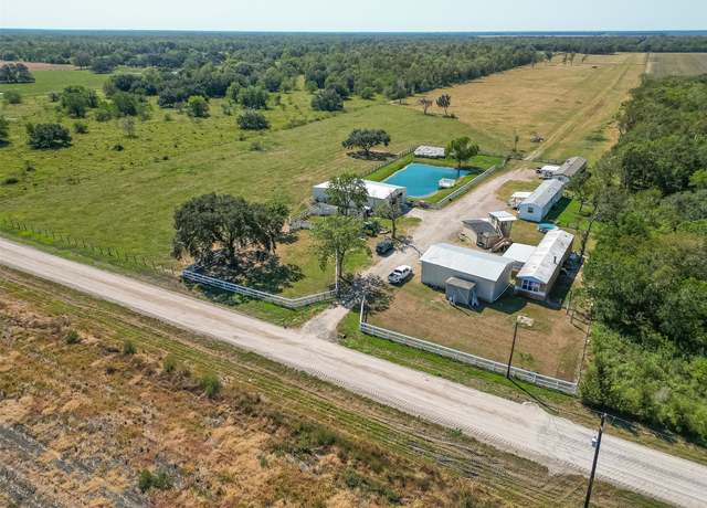 Property at 16631 Baker Cr 522 Rd, Guy, TX 77444, 3 beds, 2 baths