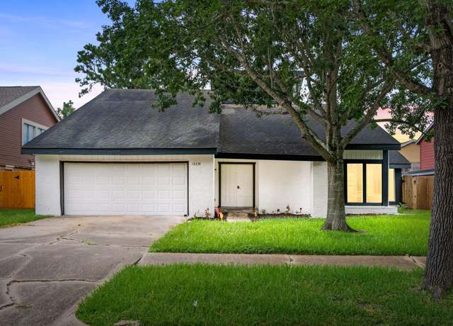 Property at 12334 Braesridge Dr, Houston, TX 77071, 3 beds, 2.5 baths