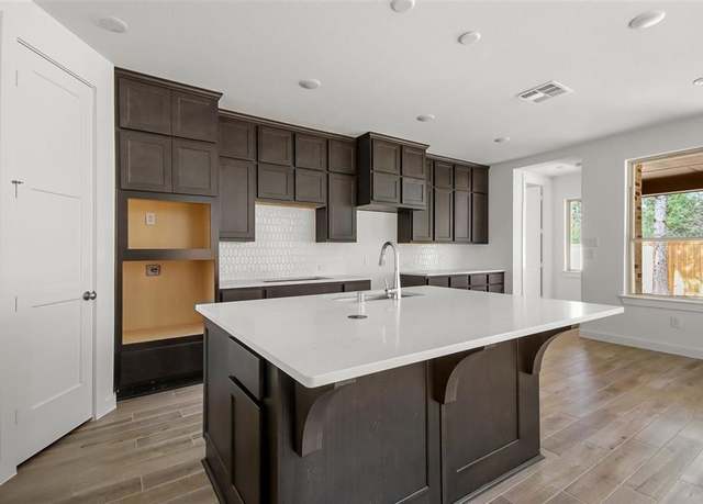 Property at 26328 Golden Pass Loop, Montgomery, TX 77316, 4 beds, 3.5 baths