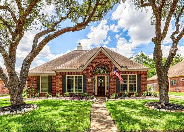 Property at 2106 Bevington Oaks Cir, Katy, TX 77450, 3 beds, 2 baths