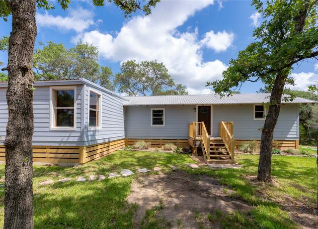 Property at 706 Crooked Creek Dr, Sheridan, TX 77475, 3 beds, 2 baths