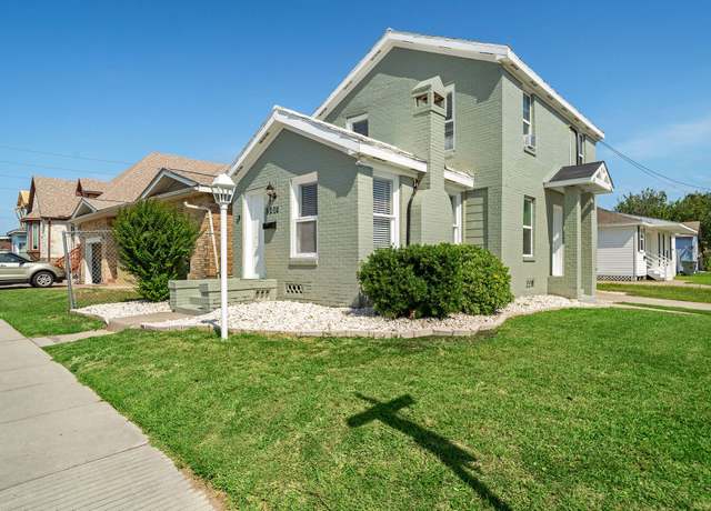 Property at 5202 Avenue L, Galveston, TX 77551, 3 beds, 2 baths