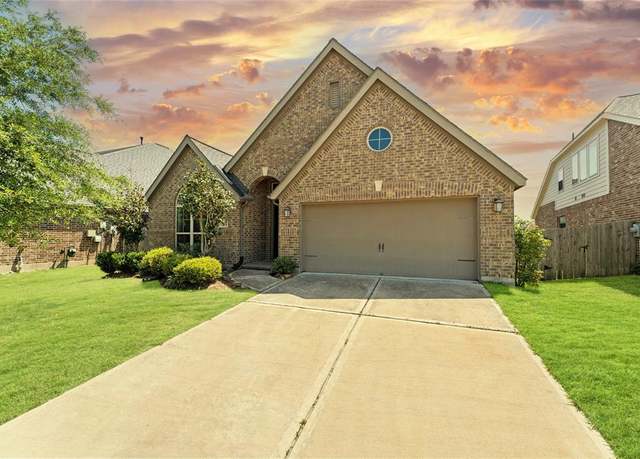 Property at 3319 Sky Run Ct, Missouri City, TX 77459, 4 beds, 2.5 baths