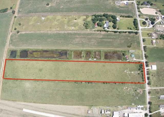 Property at 212 County Rd, Angleton, TX 77515