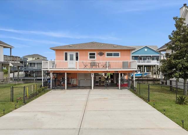 Property at 22922 Lunes St, Galveston, TX 77554, 2 beds, 1.5 baths