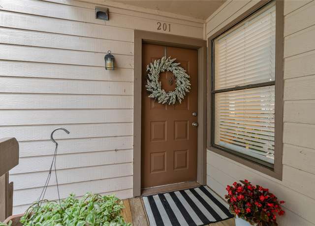 Property at 201 Lakeview Ter Unit 201F, Conroe, TX 77356, 1 bed, 1 bath