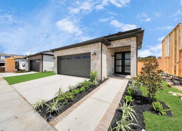 Property at 4320 Avron Dr, Stafford, TX 77477, 4 beds, 3.5 baths
