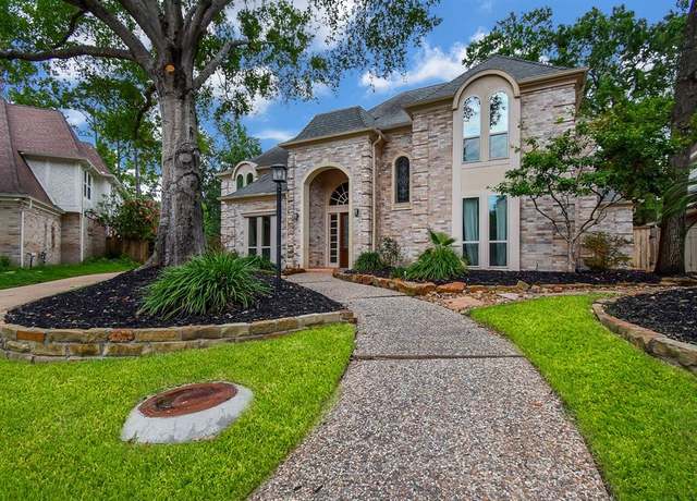 Property at 807 Herdsman Dr, Houston, TX 77079, 6 beds, 5.5 baths